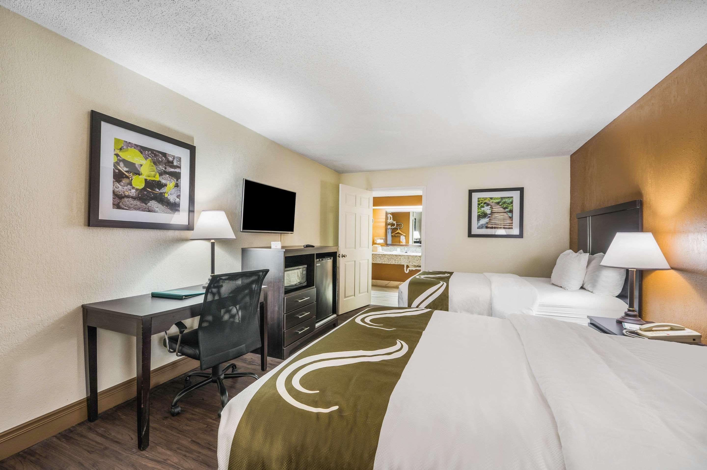 Quality Inn & Suites Corinth West Eksteriør bilde