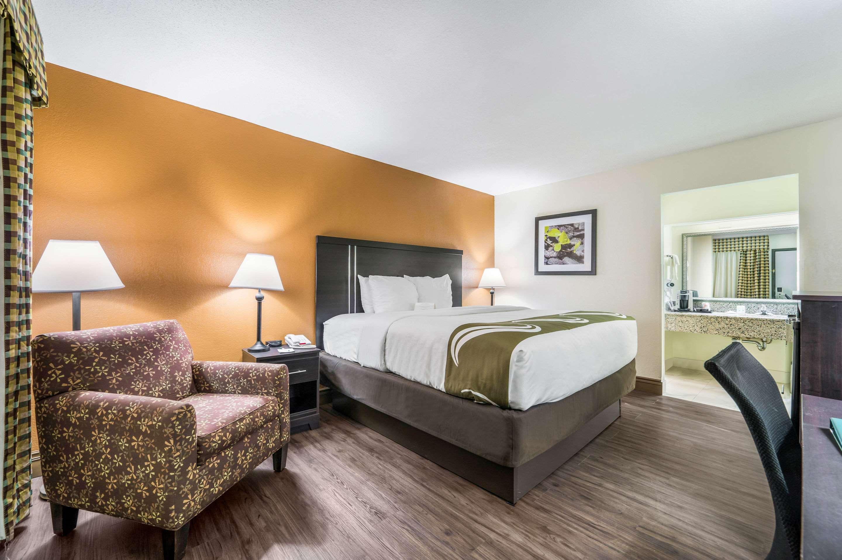 Quality Inn & Suites Corinth West Eksteriør bilde