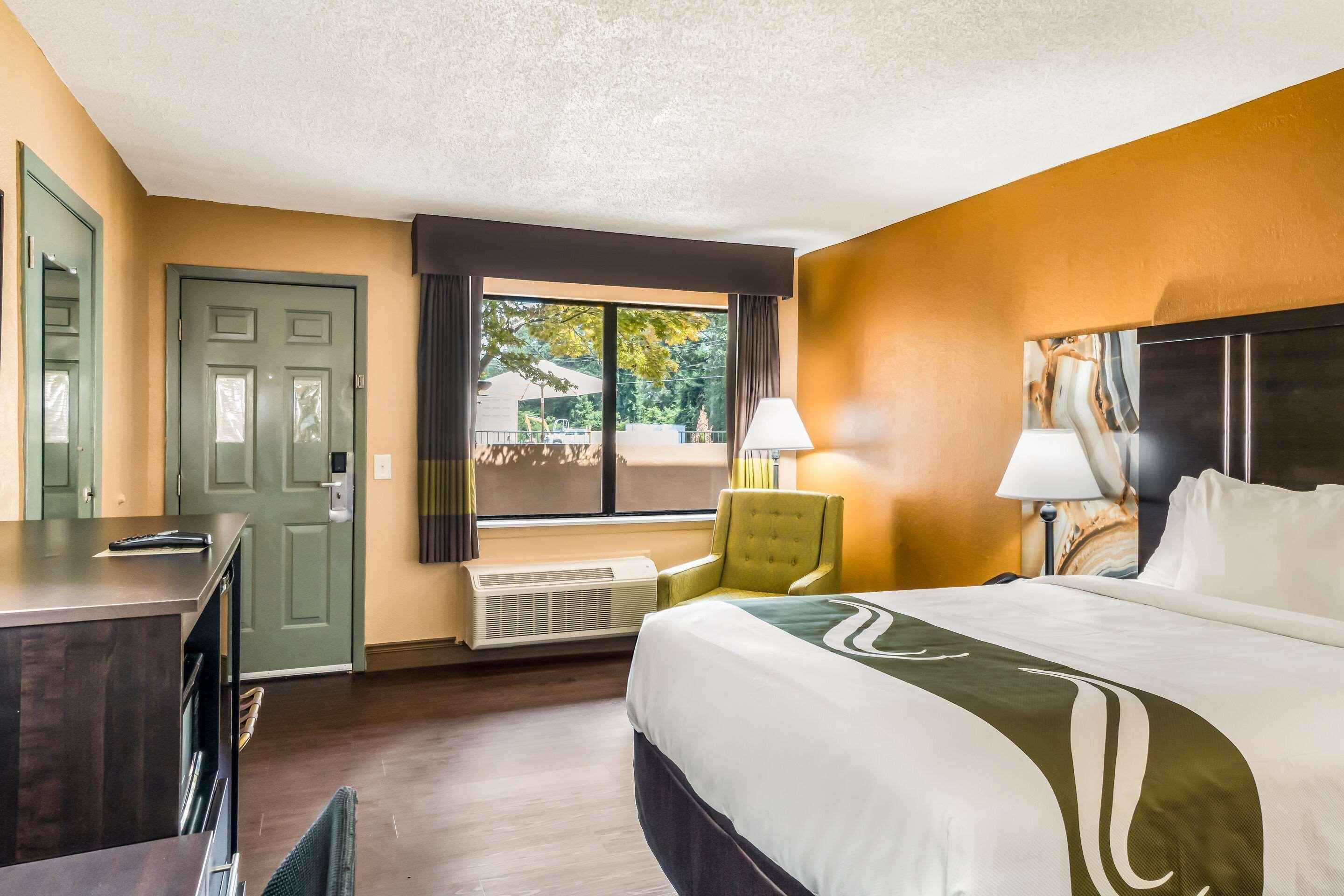 Quality Inn & Suites Corinth West Eksteriør bilde