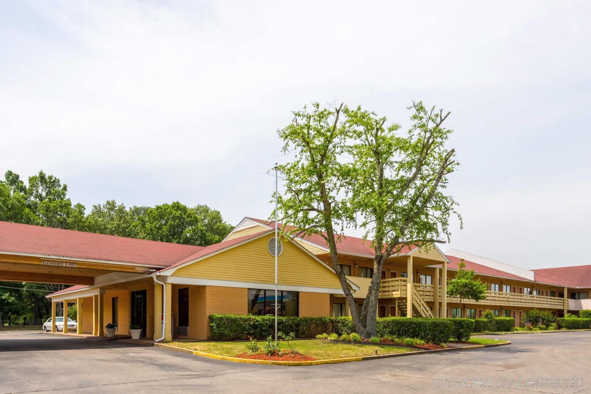 Quality Inn & Suites Corinth West Eksteriør bilde